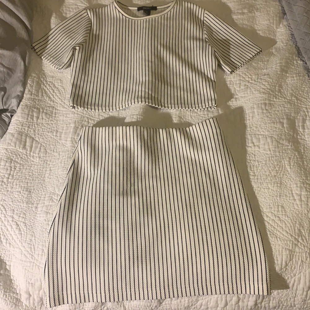 Cute two piece skirt and crop top set